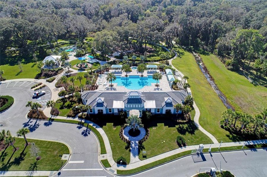 Community amenities in , Parrish (Image 64).