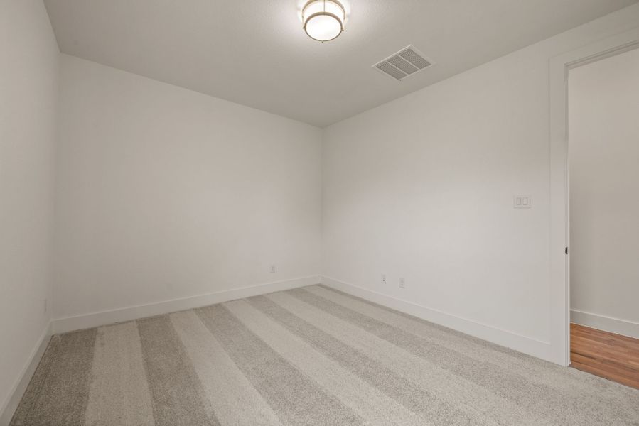 Spacious, unfurnished interior of a new home in Rolling Creek Ranch, Aledo (Image 41). Spacious, unfurnished interior of a new home in Rolling Creek Ranch, Aledo (Image 41).