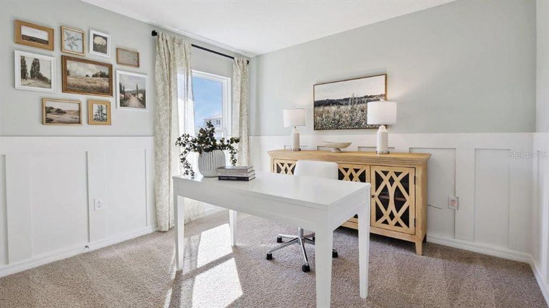 Furnished interior view inside a new home in , Lakeland (Image 17).