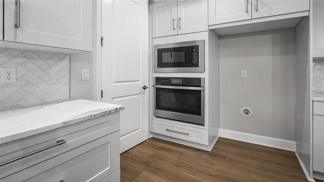 Furnished interior view inside a new home in Cresswind at Hammock Oaks, Lady Lake (Image 33). Furnished interior view inside a new home in Cresswind at Hammock Oaks, Lady Lake (Image 33).