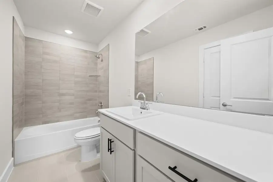 11761 Edgewood- Bathroom-2