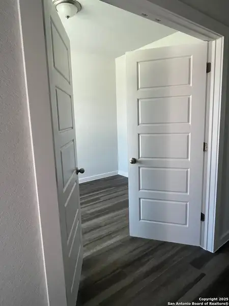 Image 6 of a home in The Meadows at Hunters Ranch.