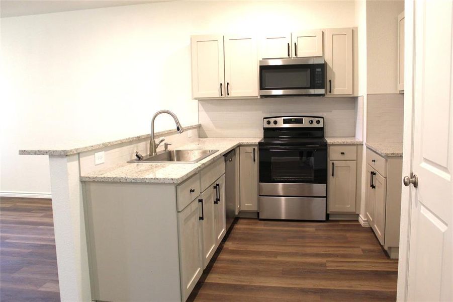 Furnished interior view inside a new home in , Stephenville (Image 7).