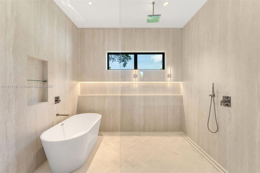 Furnished interior view inside a new home in , Pinecrest (Image 13).