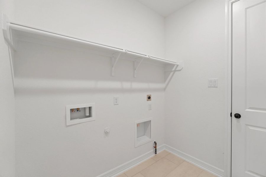 Sample product photo. Actual exterior and interior selections may vary by homesite. Photo may be virtually staged.