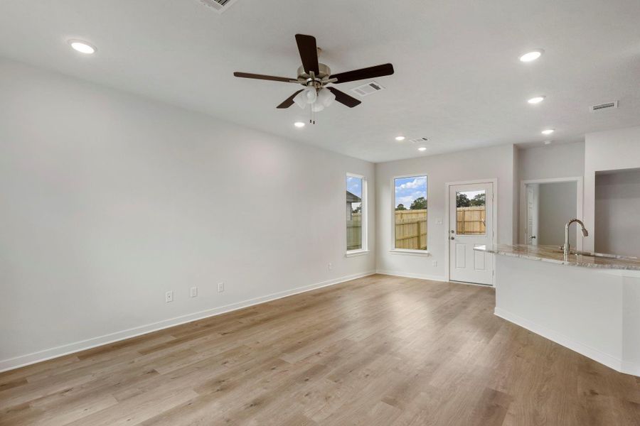 Spacious, unfurnished interior of a new home in , Huntsville (Image 31). Spacious, unfurnished interior of a new home in , Huntsville (Image 31).