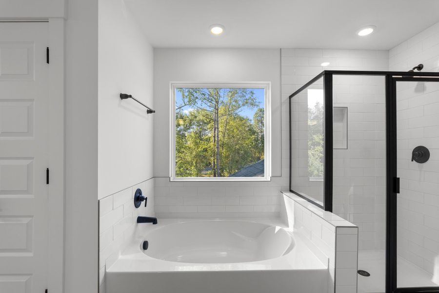 Image 50 of a home in Hancock Farms.