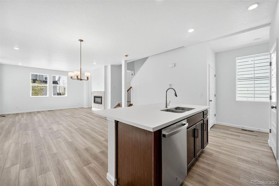 3314 N Catawba Way ~ Ready Now