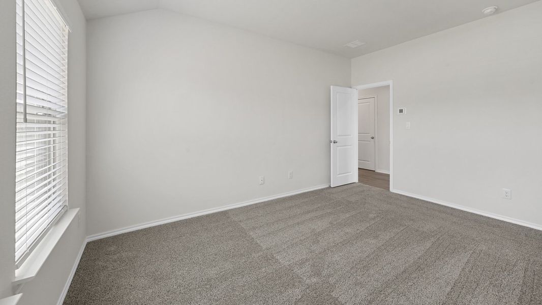 Spacious, unfurnished interior of a new home in Blaire Lake, Tyler (Image 17). Spacious, unfurnished interior of a new home in Blaire Lake, Tyler (Image 17).