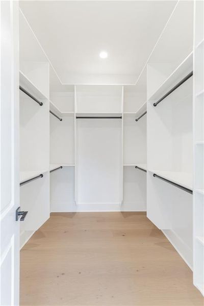 Spacious, unfurnished interior of a new home in , Buford (Image 47). Spacious, unfurnished interior of a new home in , Buford (Image 47).