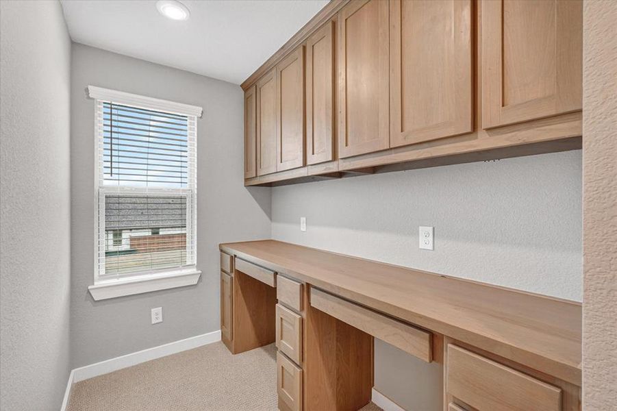 Furnished interior view inside a new home in Cambridge Crossing, Celina (Image 8).