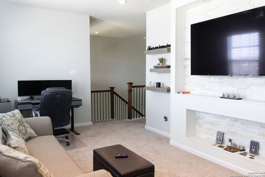 Furnished interior view inside a new home in Rhine Valley, Schertz (Image 6).