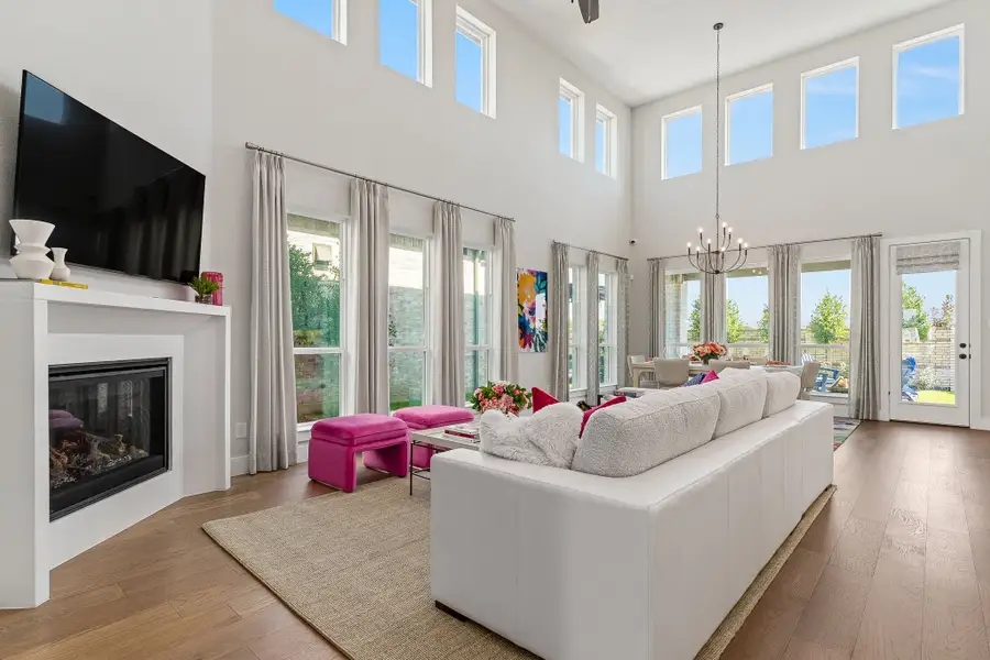 Plan 1542 Living Room/Dining Area Representative Photo by American Legend Homes Plan 1542 Living Room/Dining Area Representative Photo by American Legend Homes