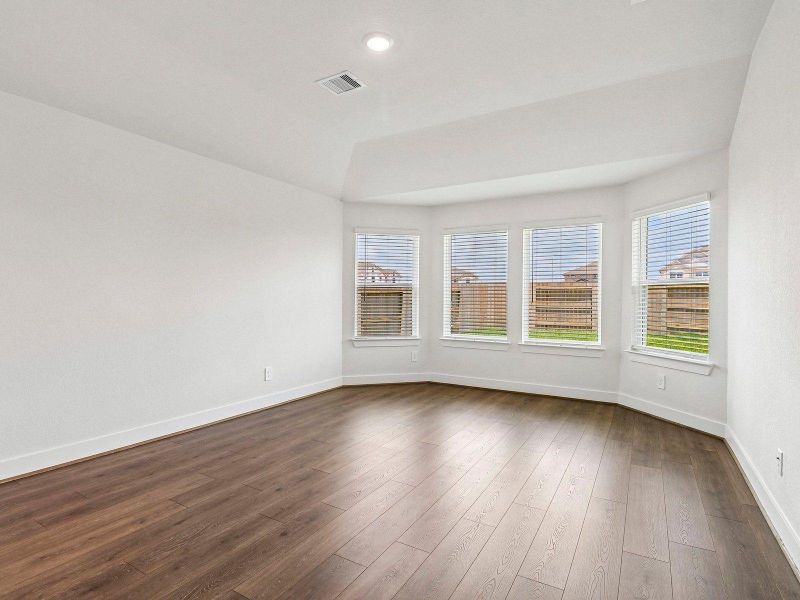 Spacious, unfurnished interior of a new home in Kingdom Heights, Rosenberg (Image 15). Spacious, unfurnished interior of a new home in Kingdom Heights, Rosenberg (Image 15).