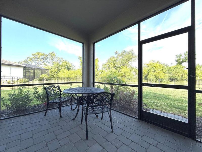 Exterior details and patio area of a home in , Bradenton (Image 29).