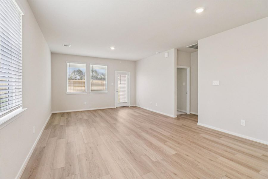 Photo is not of the actual home, but is an inspirational photo of builder’s model home and may depict options, furnishings, and/or decorator features that are not included