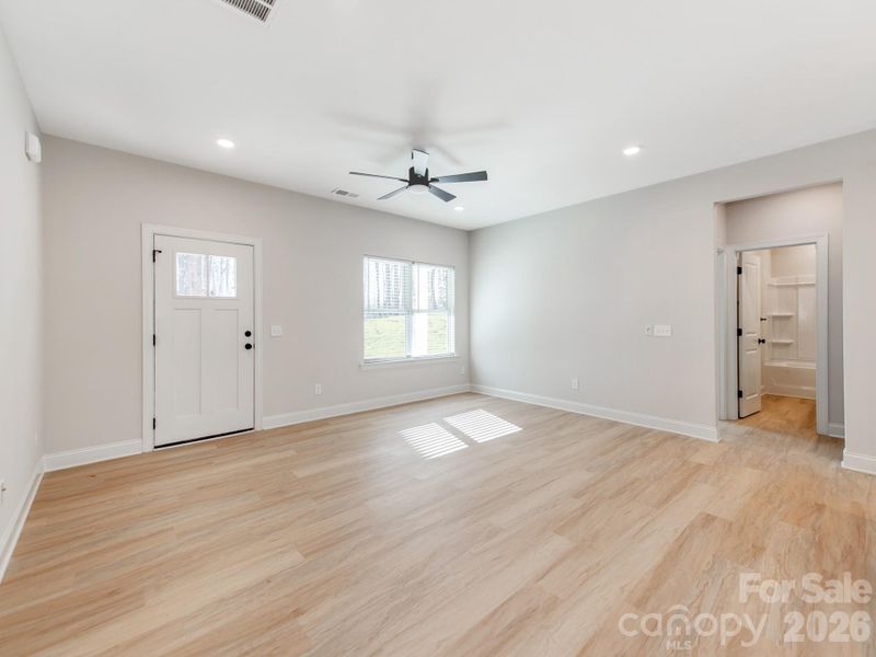 Spacious, unfurnished interior of a new home in , Statesville (Image 13).