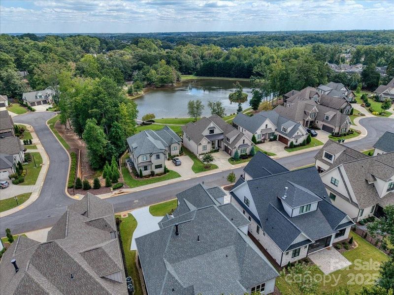 Image 33 of a home in .