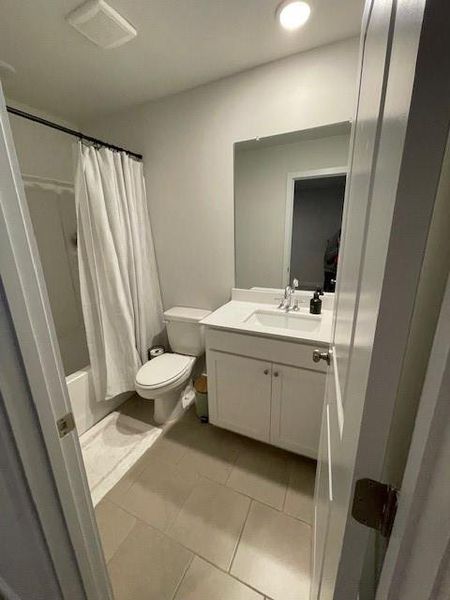 Furnished interior view inside a new home in , Dawsonville (Image 15). Furnished interior view inside a new home in , Dawsonville (Image 15).