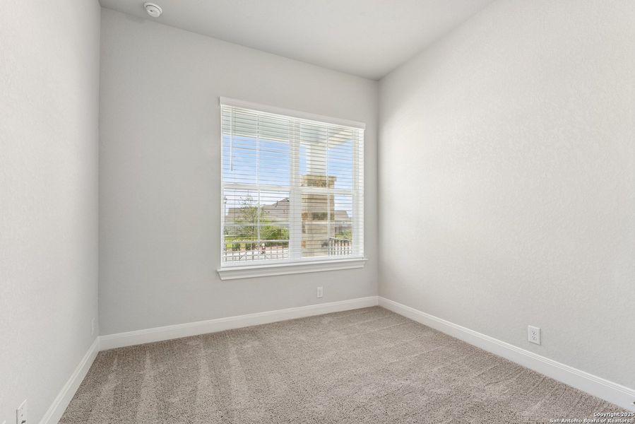Spacious, unfurnished interior of a new home in The Crossvine 45’, Schertz (Image 28).