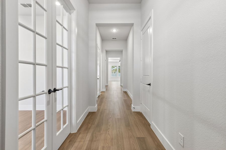 Spacious, unfurnished interior of a new home in Painted Tree Lakeside, McKinney (Image 26). Spacious, unfurnished interior of a new home in Painted Tree Lakeside, McKinney (Image 26).
