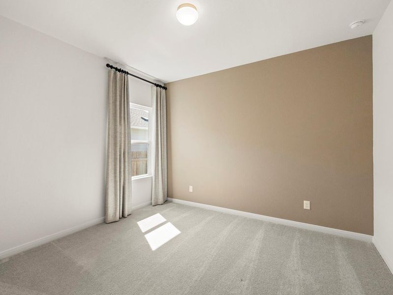 Spacious, unfurnished interior of a new home in Cool Water at Sonterra, Jarrell (Image 19).