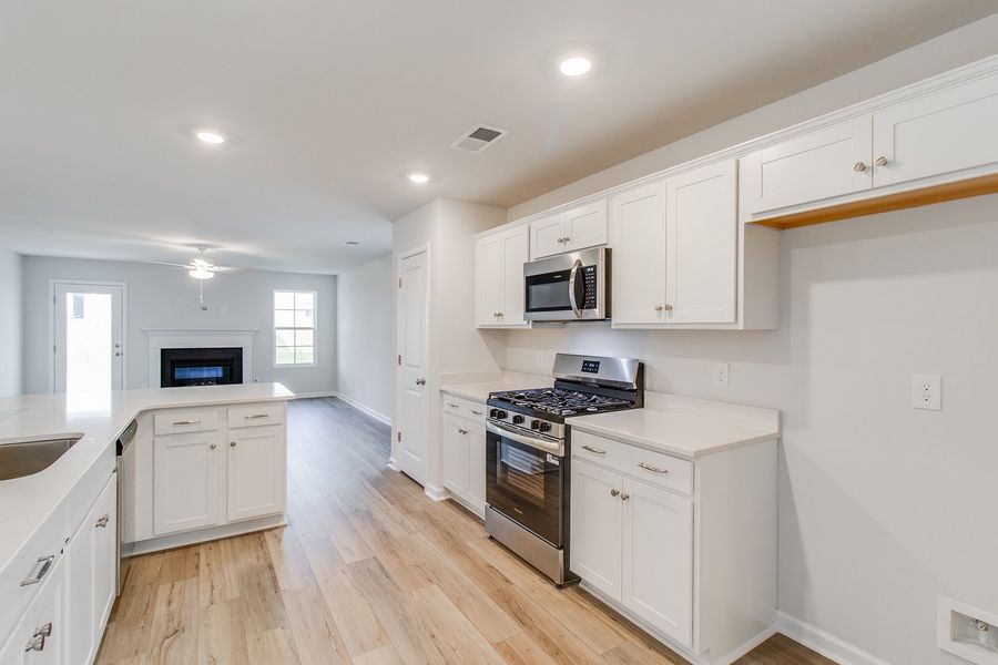 Furnished interior view inside a new home in Winston Point, Gilbert (Image 6).