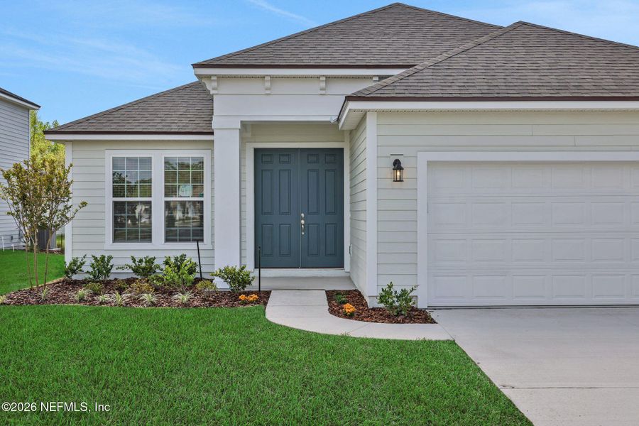 Exterior details and patio area of a home in Jennings Farm, Middleburg (Image 29).