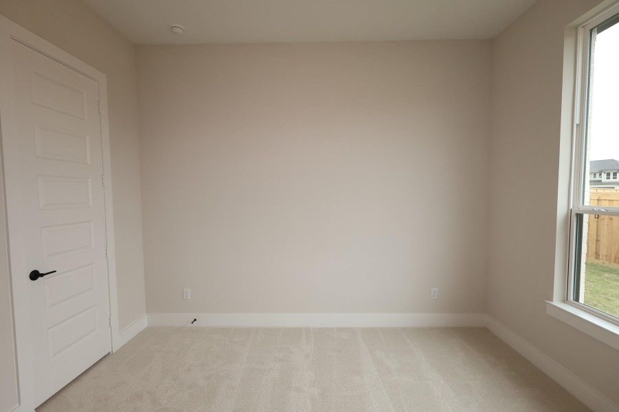 Spacious, unfurnished interior of a new home in Dunham Pointe, Cypress (Image 14). Spacious, unfurnished interior of a new home in Dunham Pointe, Cypress (Image 14).
