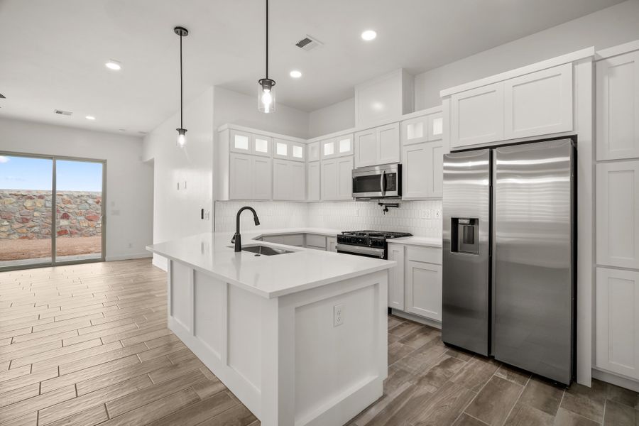 Representative furnished interior of a home built from the Sand Hills by LEH. Homes in Tierra Del Este 90, El Paso (Image 7). Representative furnished interior of a home built from the Sand Hills by LEH. Homes in Tierra Del Este 90, El Paso (Image 7).