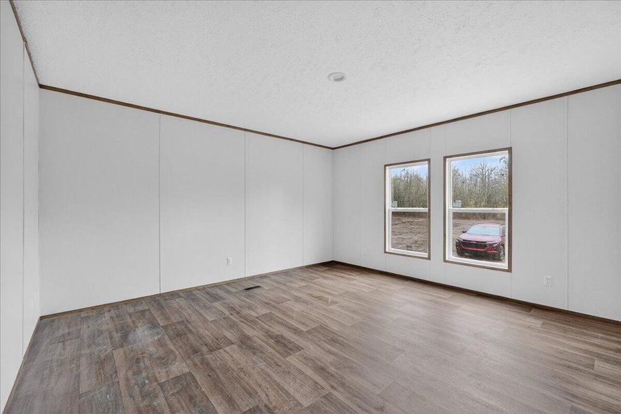 Spacious, unfurnished interior of a new home in , Pineville (Image 18).