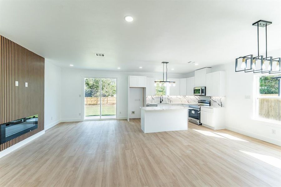 Spacious, unfurnished interior of a new home in , Sulphur Springs (Image 19). Spacious, unfurnished interior of a new home in , Sulphur Springs (Image 19).