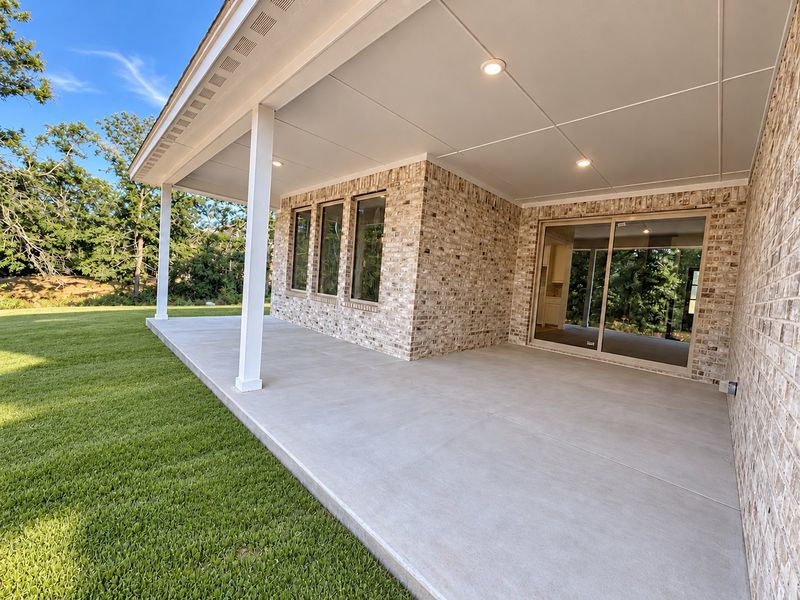 Exterior details and patio area of a home in Terra Vista Estates, Springtown (Image 16).