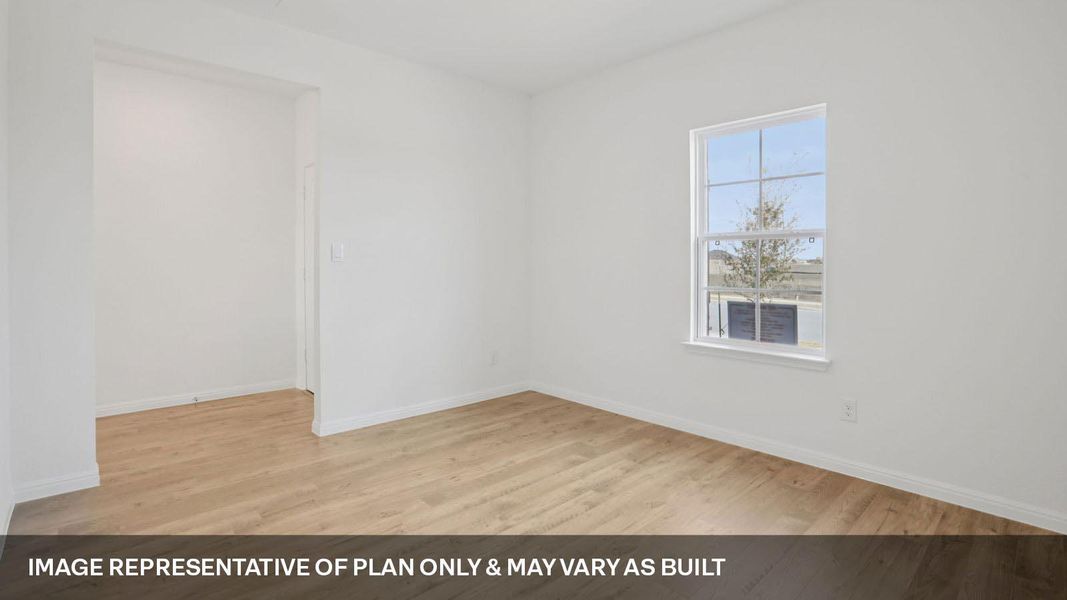 Spacious, unfurnished interior of a new home in Carillon, Manor (Image 29). Spacious, unfurnished interior of a new home in Carillon, Manor (Image 29).