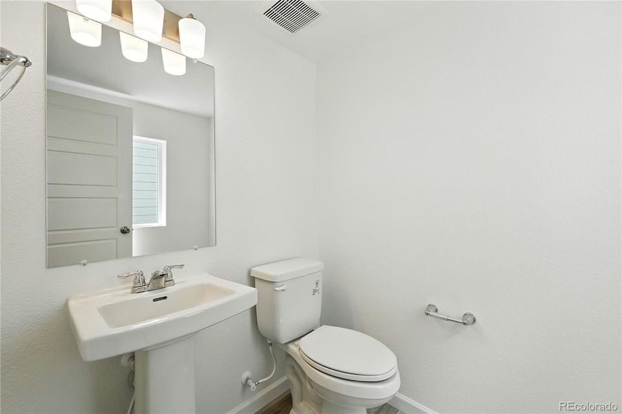 2086 Wagon Wheel Aly ~ Ready Now