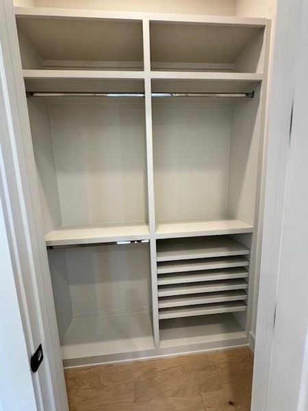 Image 16 of a home in .