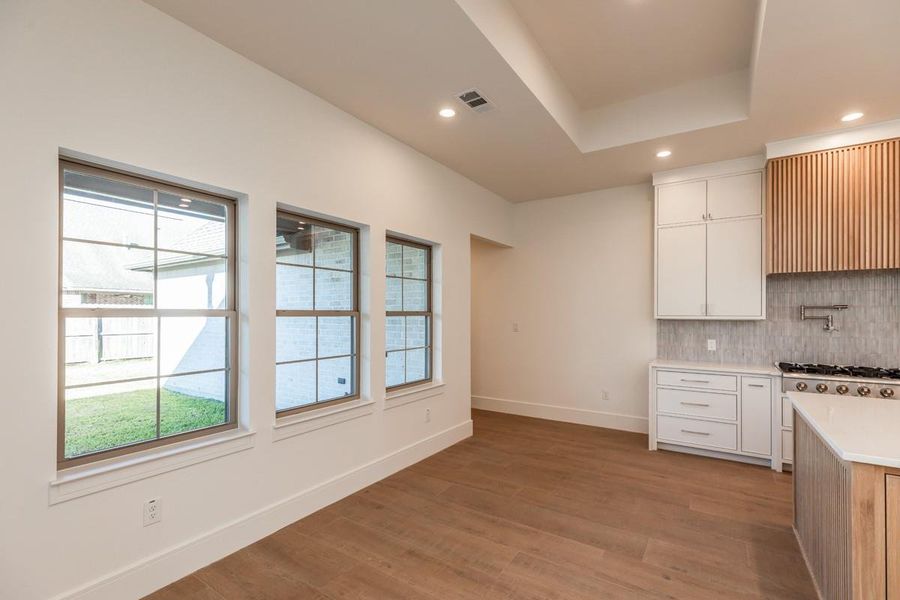 Furnished interior view inside a new home in , Beaumont (Image 10).
