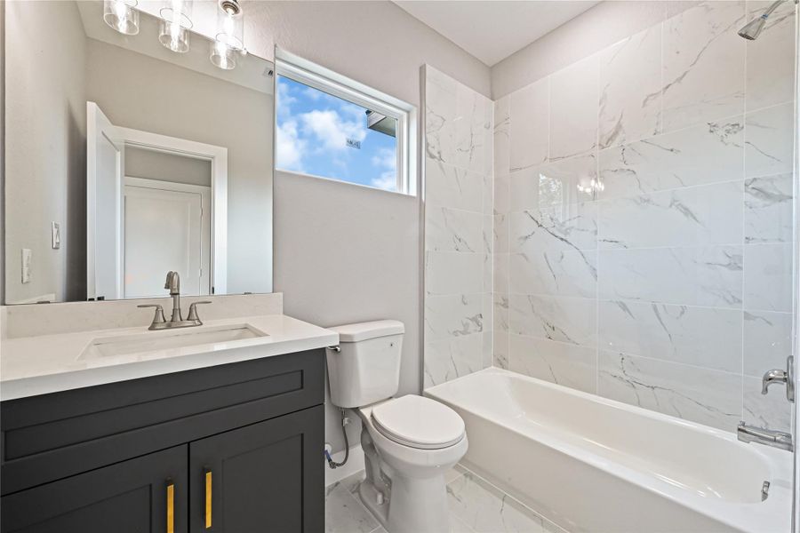 Bathroom #4