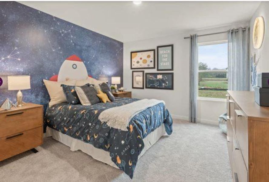Furnished interior view inside a new home in The Estates at Gainesville Township, Gainesville (Image 10).