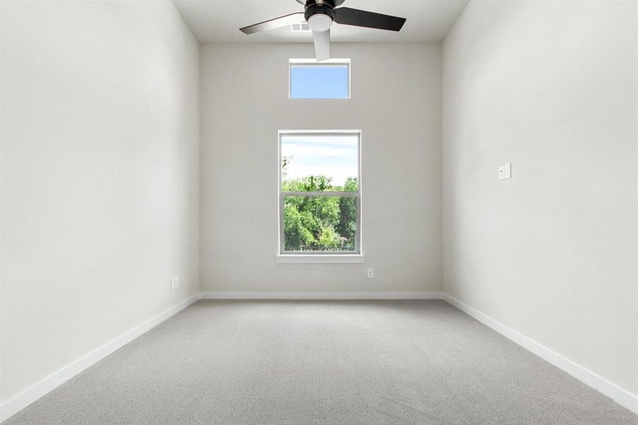 014-8509DelRioTrail-Rowlett-TX-75089-PrimaryBedroom.jpg-SMALL
