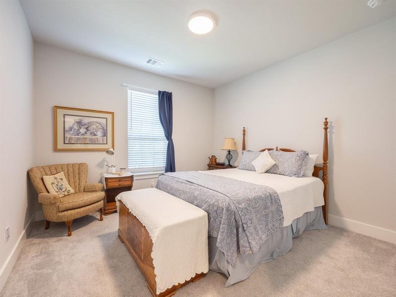 Furnished interior view inside a new home in , Waxahachie (Image 23). Furnished interior view inside a new home in , Waxahachie (Image 23).