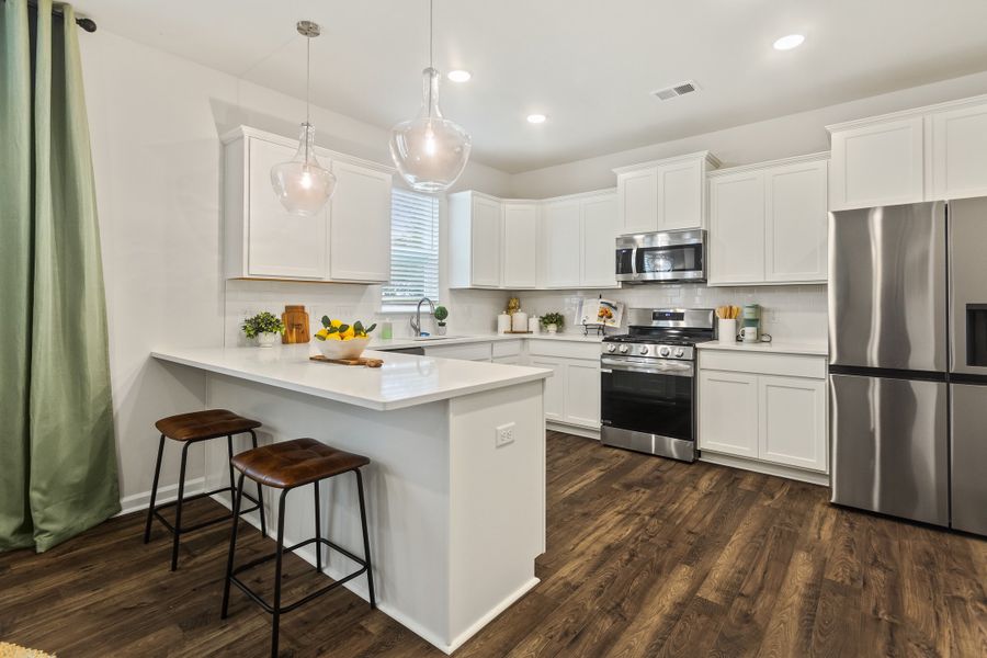Furnished interior view inside a new home in Hitchcock Preserve, Aiken (Image 6).