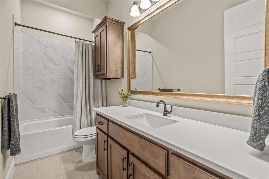 Furnished interior view inside a new home in The Meadows, Gunter (Image 17).