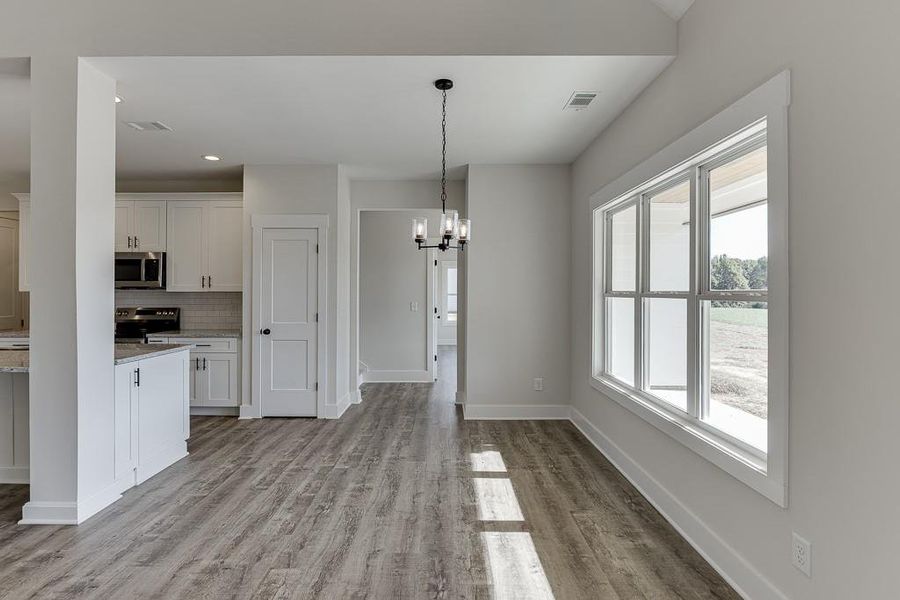 Spacious, unfurnished interior of a new home in , Hartwell (Image 38).