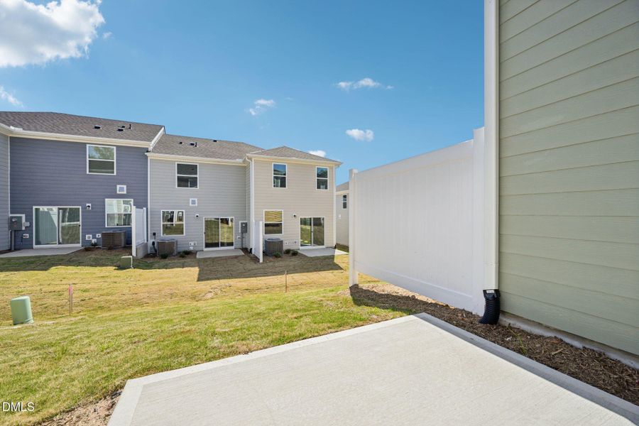 32-web-or-mls-2210 Rabbitbrush St.-S0204