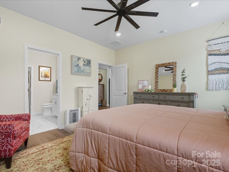 Furnished interior view inside a new home in Wilson Creek Classic Series, Indian Land (Image 32). Furnished interior view inside a new home in Wilson Creek Classic Series, Indian Land (Image 32).