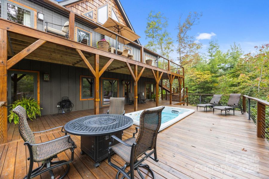 Image 36 of a home in .