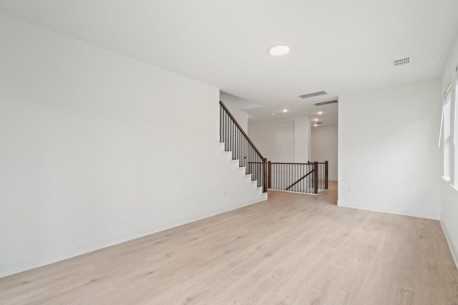 Image 22 of a home in Foxfield.