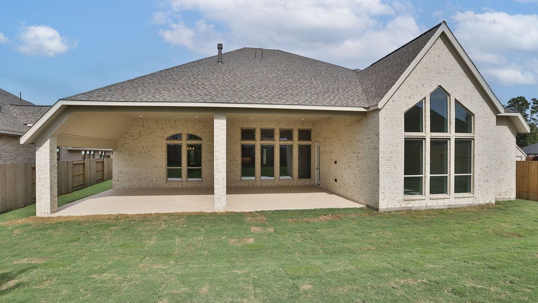 Exterior details and patio area of a home in Evergreen, Conroe (Image 28). Exterior details and patio area of a home in Evergreen, Conroe (Image 28).