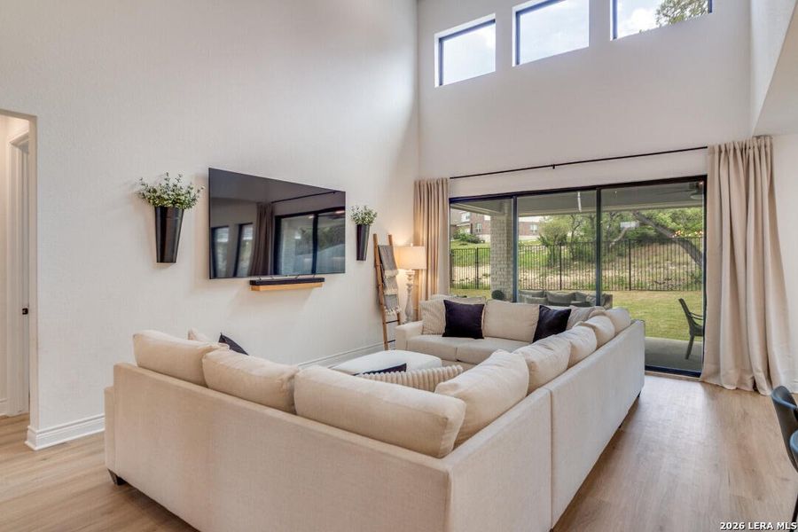 Furnished interior view inside a new home in Ventana Park, Bulverde (Image 11). Furnished interior view inside a new home in Ventana Park, Bulverde (Image 11).
